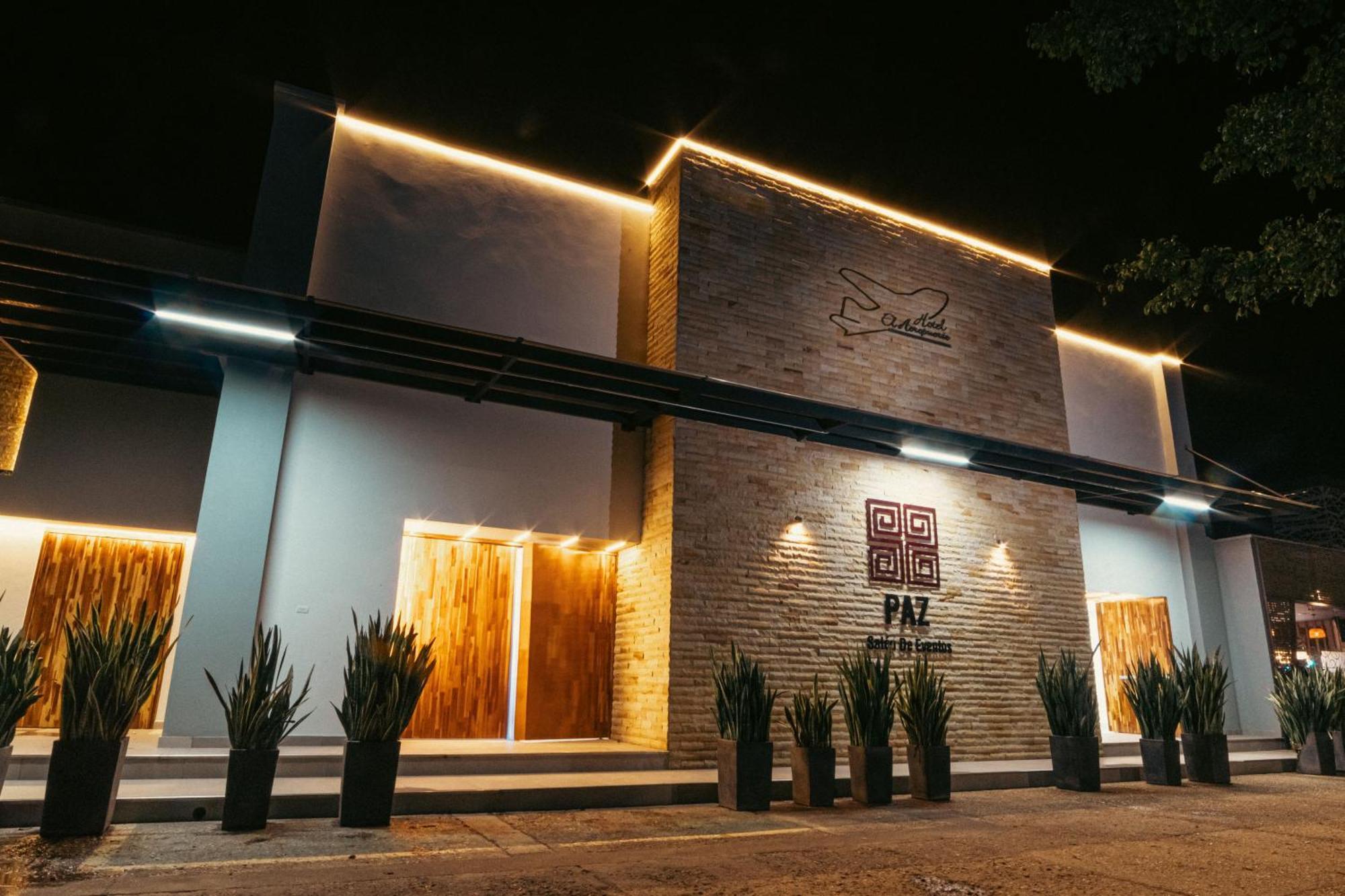 Hotel El Aeropuerto San José del Guaviare المظهر الخارجي الصورة