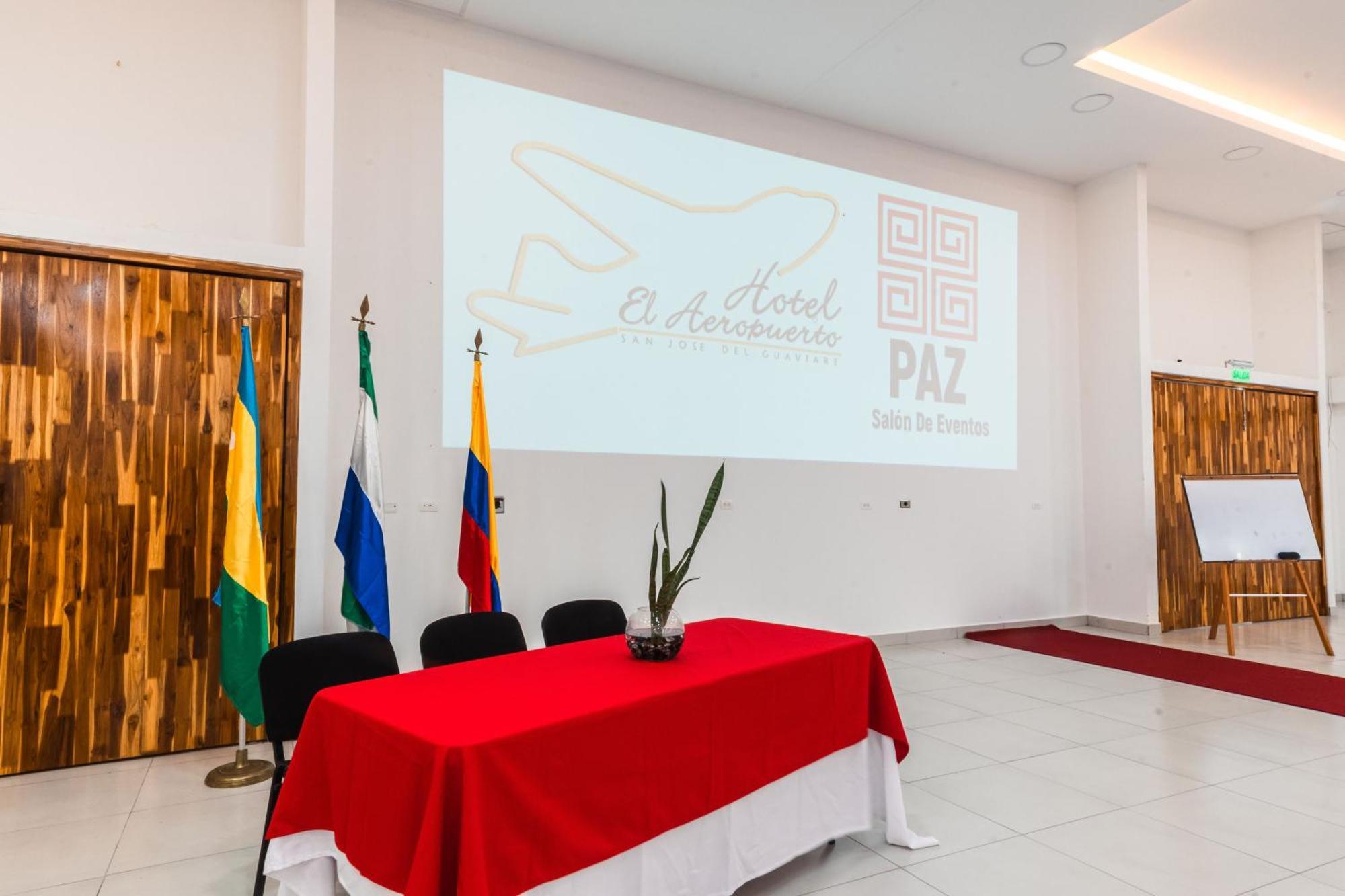 Hotel El Aeropuerto San José del Guaviare المظهر الخارجي الصورة